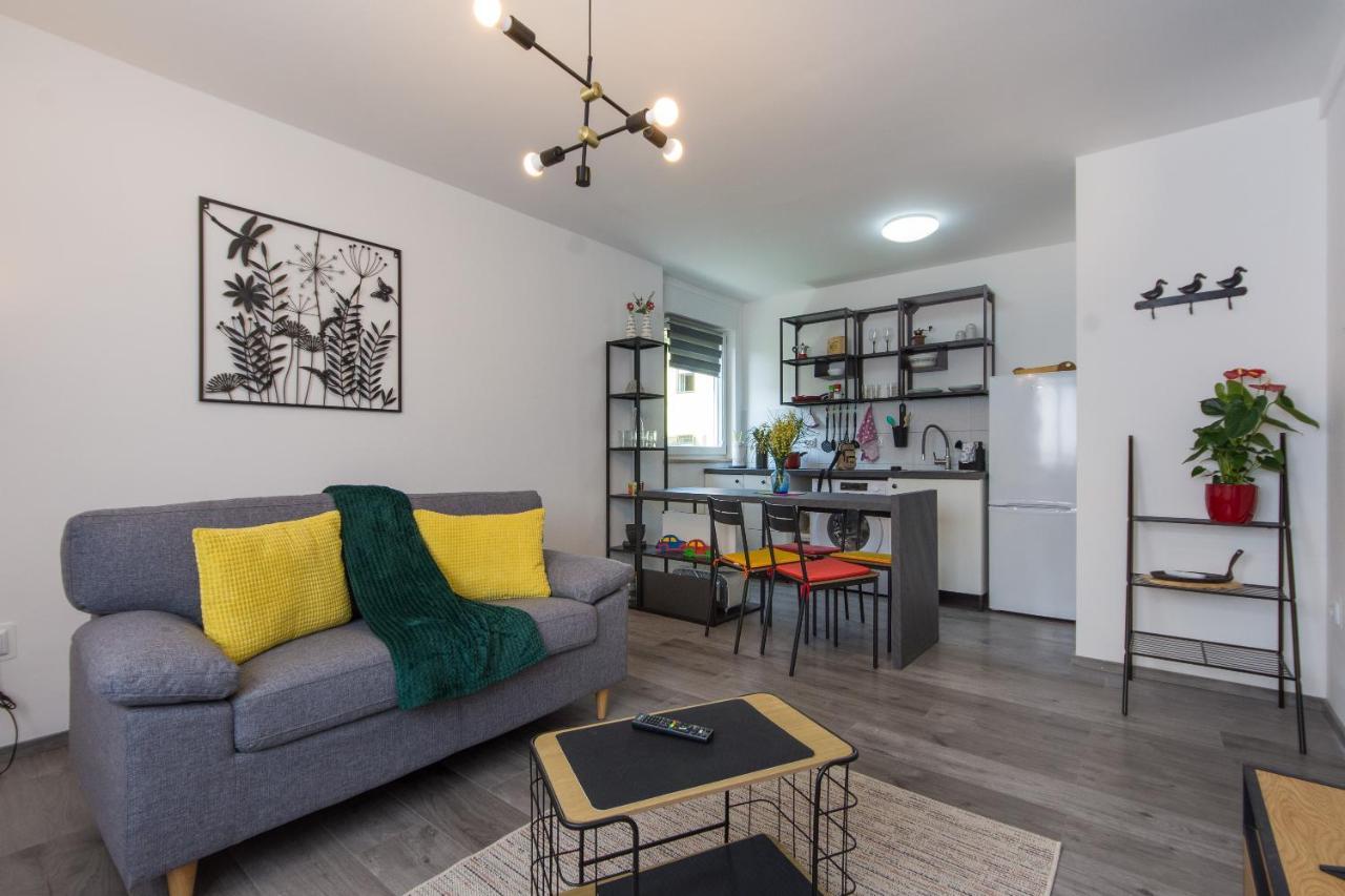 Apartment Retiro Pula Extérieur photo