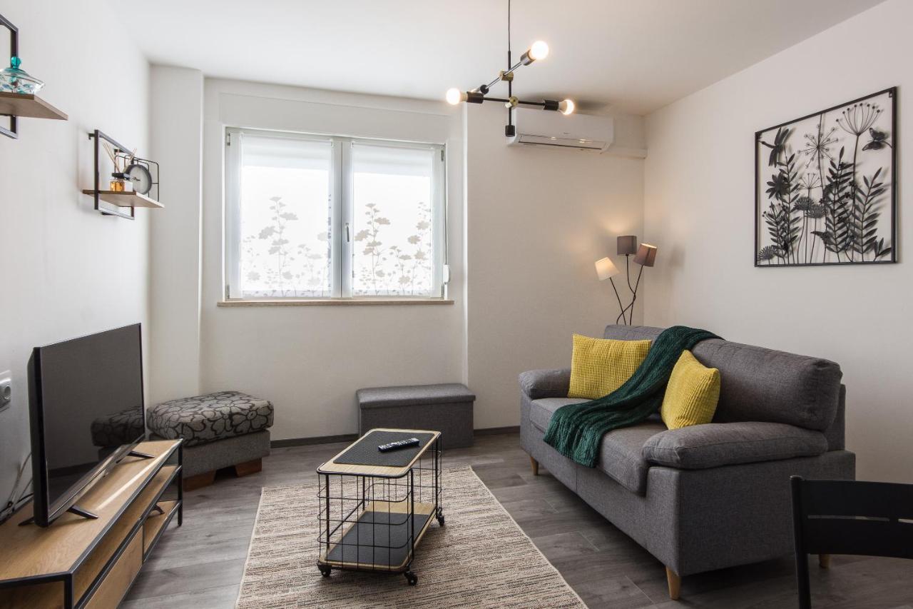 Apartment Retiro Pula Extérieur photo